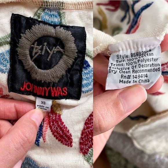 Johnny Was Sweater Druoin Short Hoodie Floral Cotton Embroidered Ivory XS GUC - Picture 6 of 10